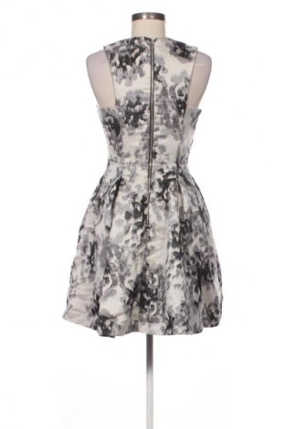 Rochie H&M, Mărime M, Culoare Multicolor, Preț 98,99 Lei