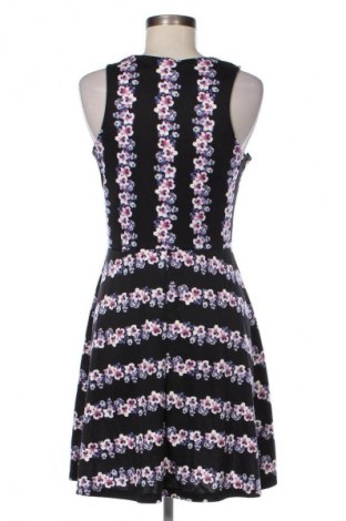 Šaty  H&M, Veľkosť M, Farba Viacfarebná, Cena  15,00 €