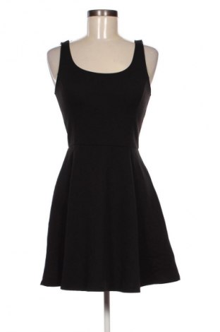 Rochie H&M, Mărime M, Culoare Negru, Preț 98,99 Lei