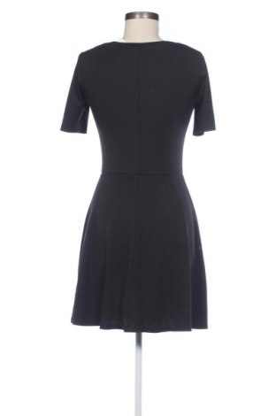 Šaty  H&M, Velikost M, Barva Černá, Cena  367,00 Kč