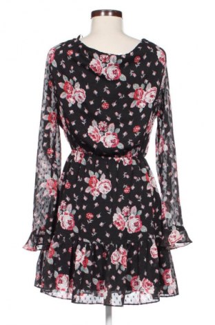 Kleid H&M Divided, Größe M, Farbe Mehrfarbig, Preis 15,00 €