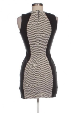 Šaty  H&M Divided, Velikost M, Barva Vícebarevné, Cena  469,00 Kč