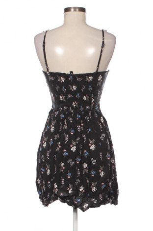 Šaty  H&M Divided, Velikost M, Barva Vícebarevné, Cena  367,00 Kč
