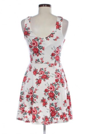 Kleid H&M Divided, Größe M, Farbe Mehrfarbig, Preis € 17,99