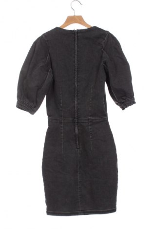 Kleid H&M Divided, Größe XXS, Farbe Schwarz, Preis 15,36 €