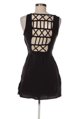 Šaty  H&M Divided, Velikost S, Barva Černá, Cena  469,00 Kč