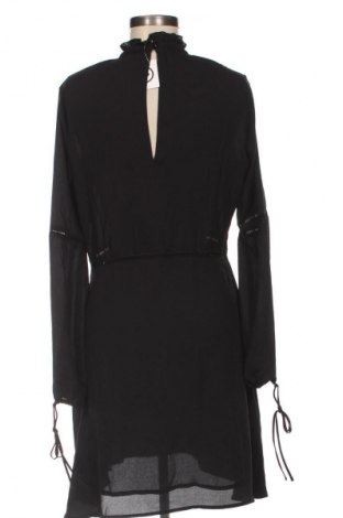 Kleid H&M Divided, Größe XL, Farbe Schwarz, Preis 20,99 €