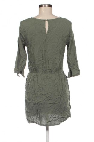 Šaty  H&M Divided, Velikost M, Barva Zelená, Cena  469,00 Kč