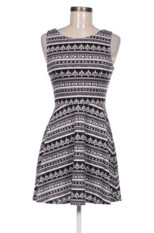 Šaty  H&M Divided, Veľkosť M, Farba Viacfarebná, Cena  14,83 €