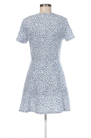 Рокля H&M Divided, Размер L, Цвят Многоцветен, Цена 29,99 лв.