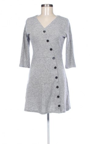 Rochie LC Waikiki, Mărime M, Culoare Gri, Preț 76,99 Lei