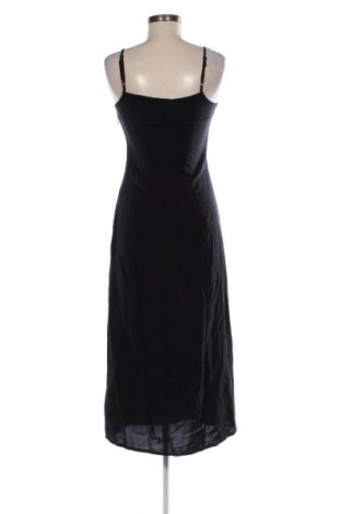 Kleid Monki, Größe S, Farbe Schwarz, Preis 42,99 €