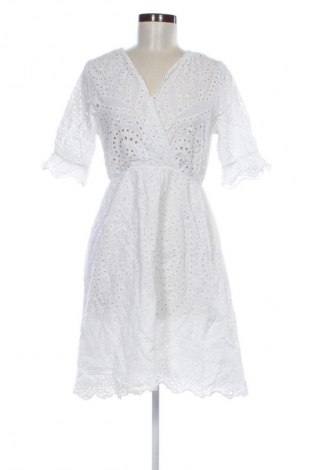 Kleid NEW COLLECTION, Größe M, Farbe Weiß, Preis € 33,99