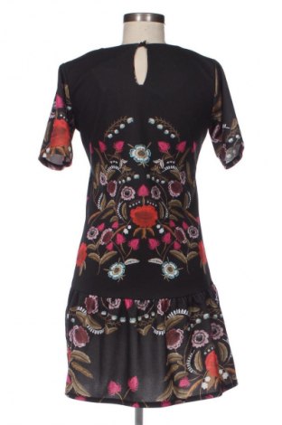 Kleid NEW COLLECTION, Größe M, Farbe Mehrfarbig, Preis € 24,55