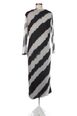 Kleid New Look, Größe XXL, Farbe Mehrfarbig, Preis € 14,99