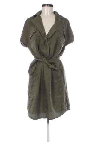 Kleid Noisy May, Größe L, Farbe Grün, Preis 25,98 €