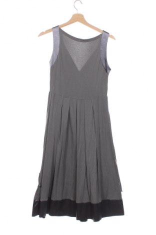 Kleid Pretty Girl, Größe XS, Farbe Grau, Preis 24,48 €