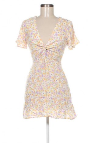 Sukienka Pull&Bear, Rozmiar S, Kolor Kolorowy, Cena 95,99 zł