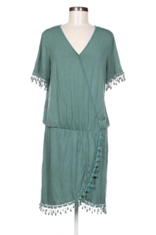 Kleid Rainbow, Größe M, Farbe Grün, Preis € 15,00