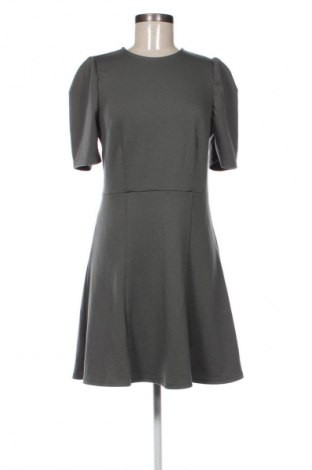 Kleid Reserved, Größe L, Farbe Grün, Preis 14,83 €