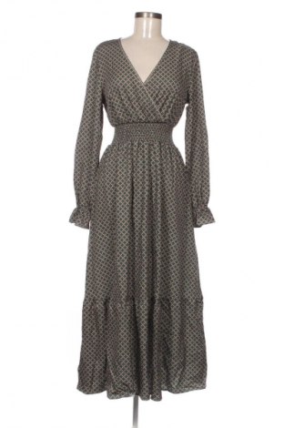 Rochie SHEIN, Mărime M, Culoare Multicolor, Preț 98,99 Lei