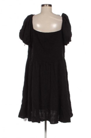 Kleid SHEIN, Größe 3XL, Farbe Schwarz, Preis 31,99 €