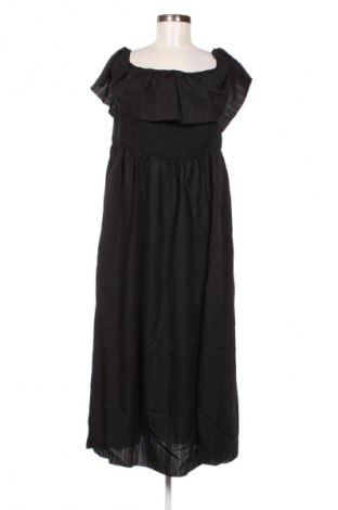 Φόρεμα SHEIN, Μέγεθος 3XL, Χρώμα Μαύρο, Τιμή 18,99 €