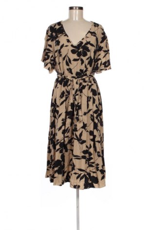 Sukienka SHEIN, Rozmiar 3XL, Kolor Kolorowy, Cena 67,99 zł