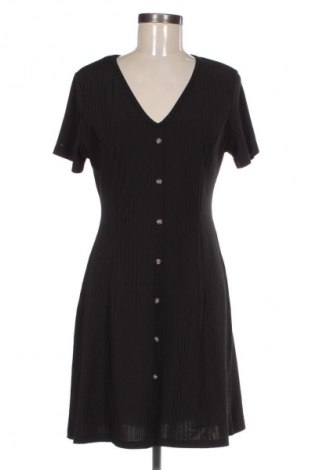 Kleid SHEIN, Größe M, Farbe Schwarz, Preis 15,13 €