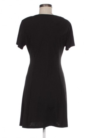 Kleid SHEIN, Größe M, Farbe Schwarz, Preis 15,13 €