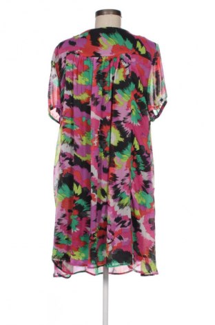 Kleid Sisters Point, Größe M, Farbe Mehrfarbig, Preis € 24,55