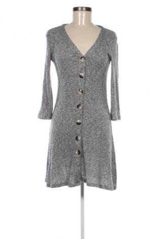 Kleid Stradivarius, Größe M, Farbe Mehrfarbig, Preis 12,99 €