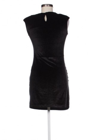 Kleid Stradivarius, Größe M, Farbe Schwarz, Preis 14,75 €