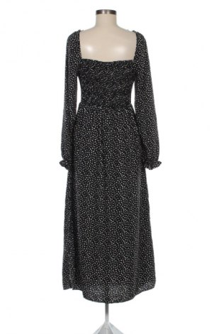 Рокля Stradivarius, Размер L, Цвят Многоцветен, Цена 25,99 лв.