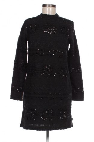 Ruha Superdry, Méret M, Szín Fekete, Ár 26 291 Ft