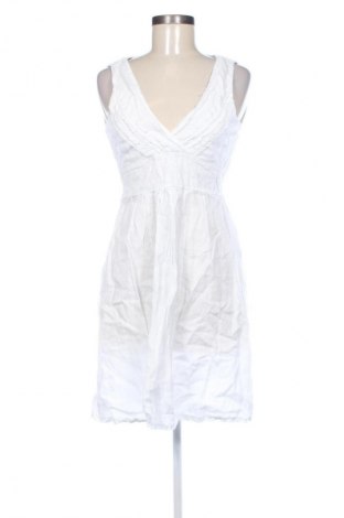 Φόρεμα Sure, Μέγεθος M, Χρώμα Λευκό, Τιμή 14,83 €