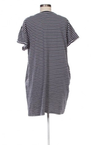 Rochie Target, Mărime XL, Culoare Multicolor, Preț 98,99 Lei