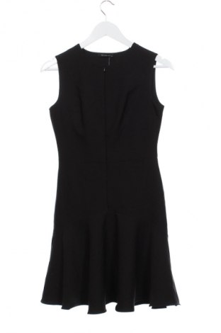Sukienka Trendyol, Rozmiar XS, Kolor Czarny, Cena 157,99 zł