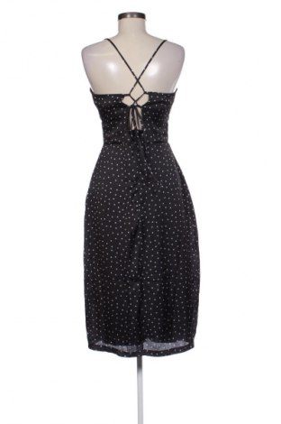 Kleid Trendyol, Größe M, Farbe Mehrfarbig, Preis € 24,27