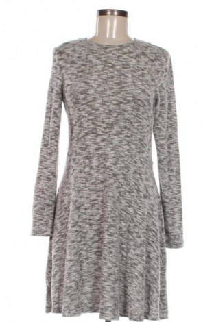 Sukienka Unbranded, Rozmiar M, Kolor Szary, Cena 95,99 zł