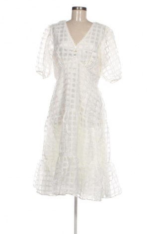 Kleid Unbranded, Größe XL, Farbe Weiß, Preis 31,99 €
