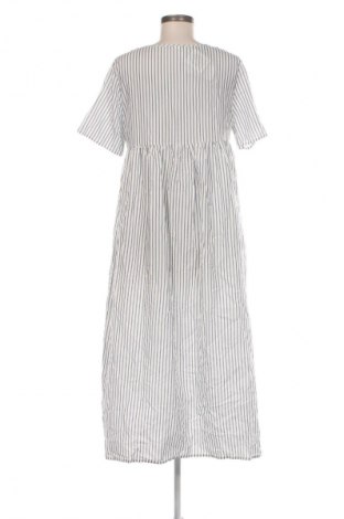Kleid Unbranded, Größe L, Farbe Mehrfarbig, Preis 31,99 €