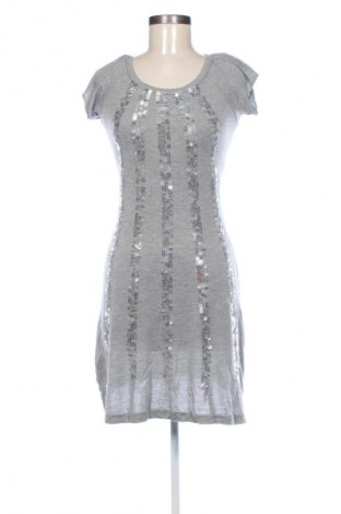 Ruha Unbranded, Méret M, Szín Szürke, Ár 5 800 Ft