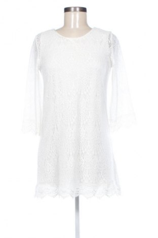 Ruha Unbranded, Méret M, Szín Fehér, Ár 5 800 Ft