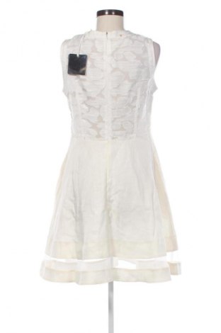 Kleid Unbranded, Größe M, Farbe Ecru, Preis € 23,53