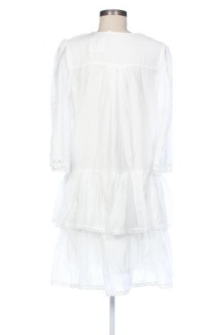 Ruha Unbranded, Méret S, Szín Fehér, Ár 5 800 Ft