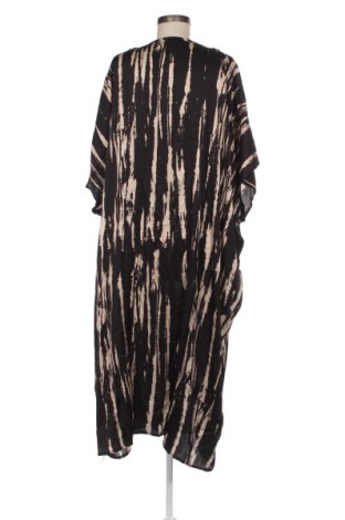 Φόρεμα Unbranded, Μέγεθος 5XL, Χρώμα Πολύχρωμο, Τιμή 28,50 €