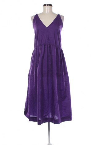 Kleid United Colors Of Benetton, Größe M, Farbe Lila, Preis 35,00 €