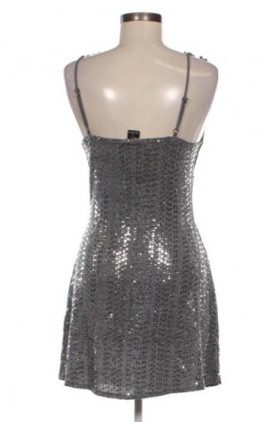 Sukienka Urban Outfitters, Rozmiar M, Kolor Kolorowy, Cena 116,99 zł