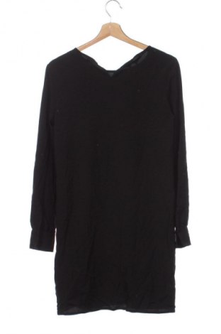 Рокля Vero Moda, Размер XS, Цвят Черен, Цена 10,99 лв.